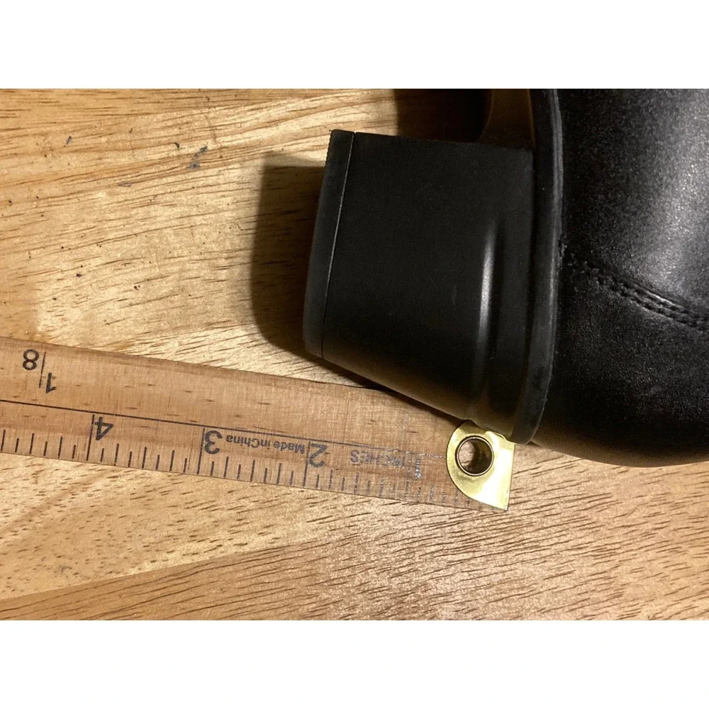 Clarks Collection Black Leather Side Zip Button Booties‎ Shooties 6.5M